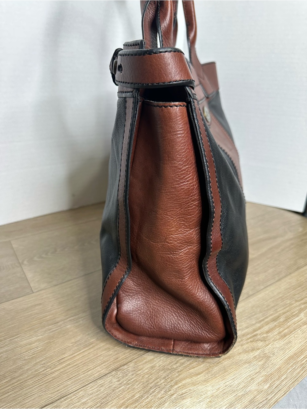 FOSSIL Vintage Reissue XL Weekender Leather Tote Bag - Picture 6 of 16
